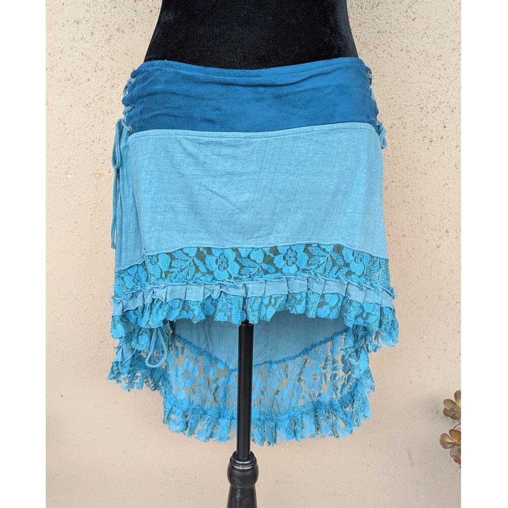 💜Teal Layered Skirt with Lace & Ruffle Trim – Adjustable Corset Sides – M/L
